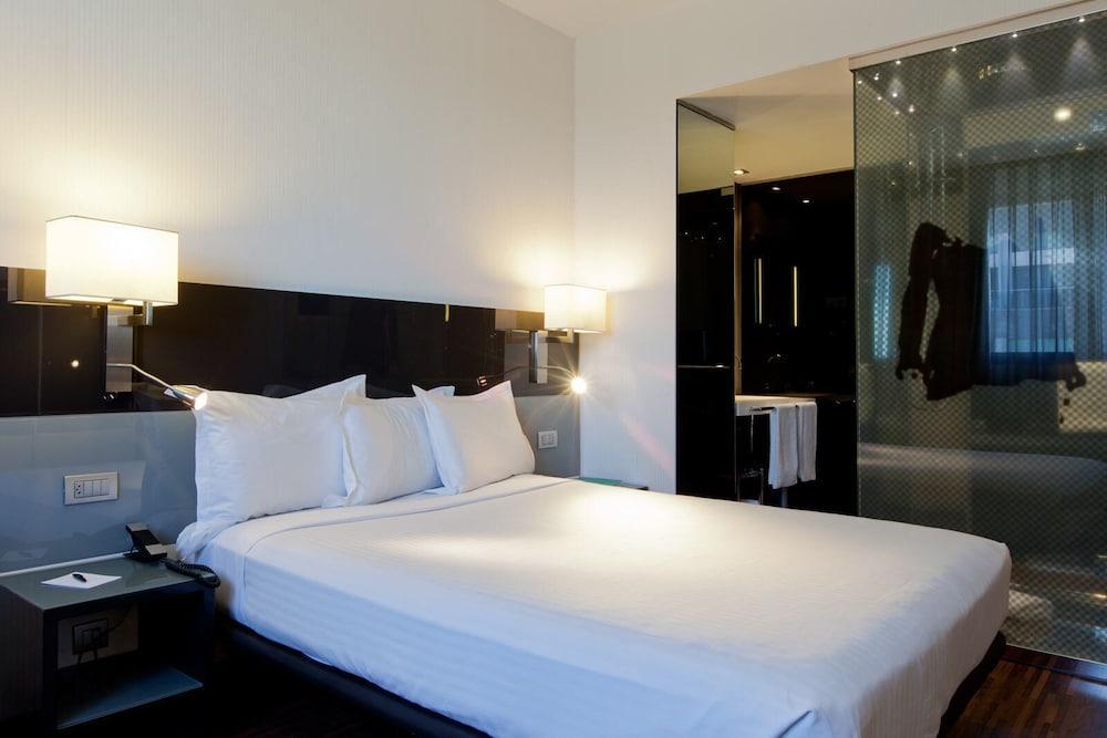 Hotel Ciudad De Мостолес Экстерьер фото