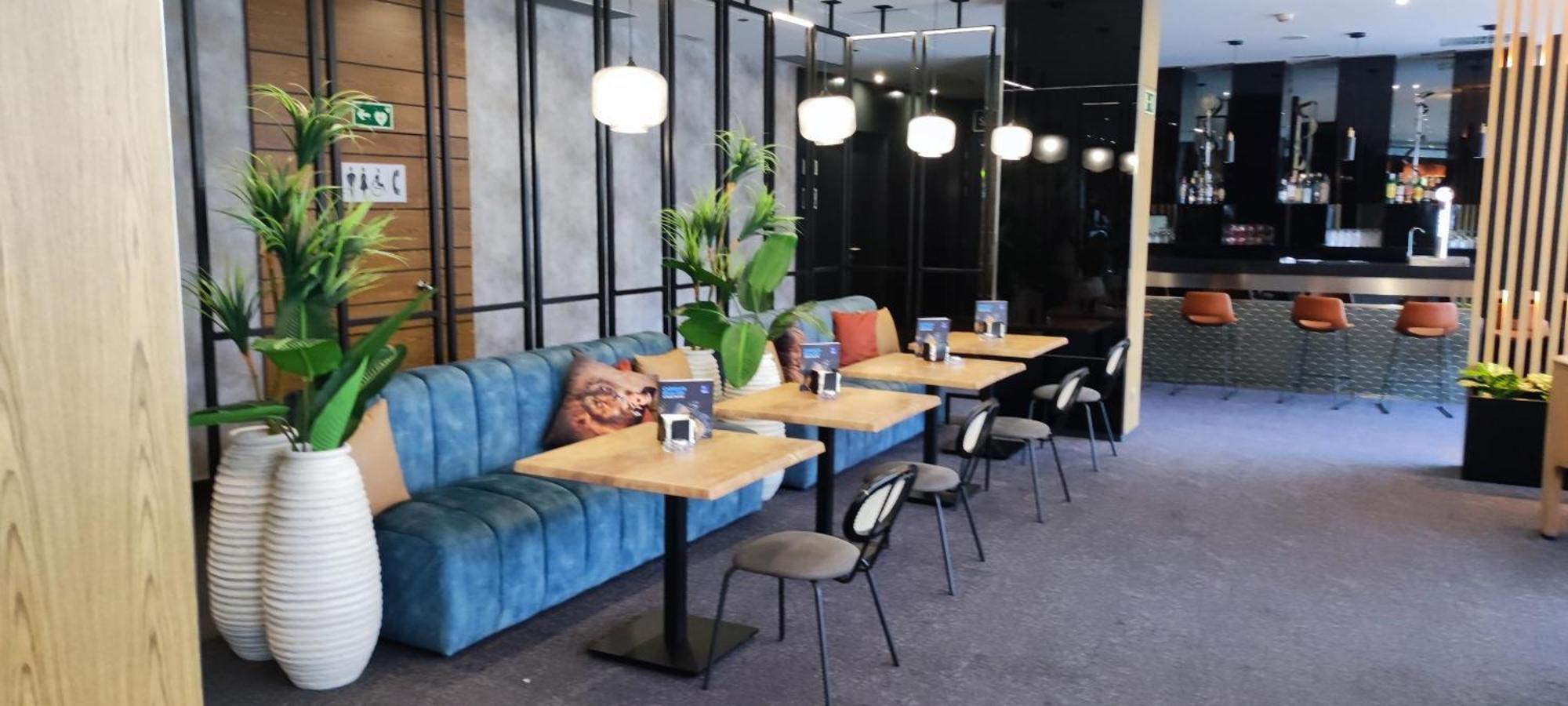 Hotel Ciudad De Мостолес Экстерьер фото