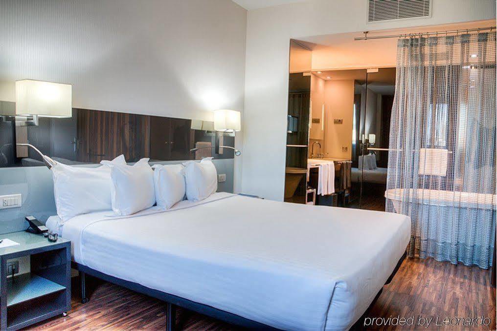 Hotel Ciudad De Мостолес Экстерьер фото